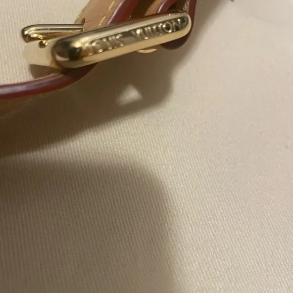 Excellent condition, with box and dust bag.less than a year old . - Picture 8 of 10